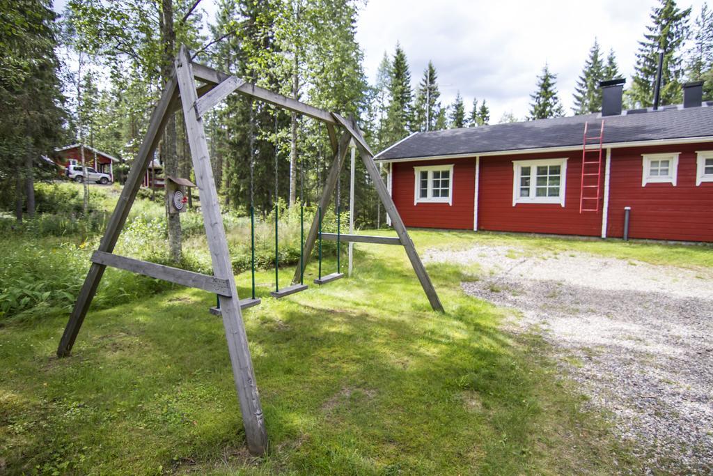 Lomaperkkioe Cottages Kajaani Esterno foto