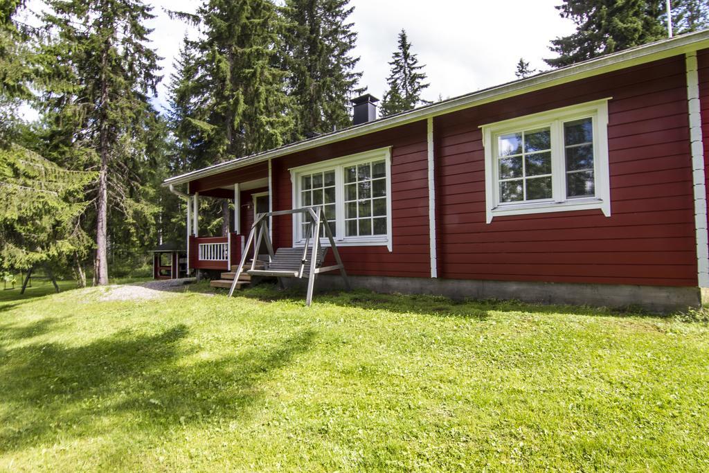 Lomaperkkioe Cottages Kajaani Esterno foto