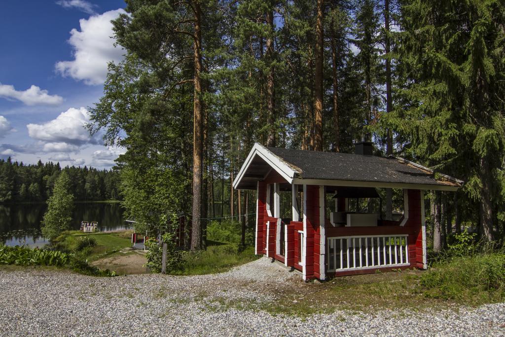 Lomaperkkioe Cottages Kajaani Esterno foto