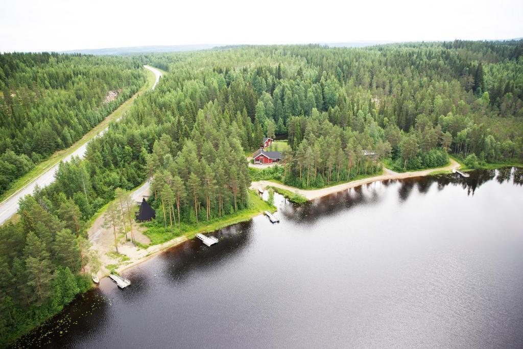 Lomaperkkioe Cottages Kajaani Esterno foto