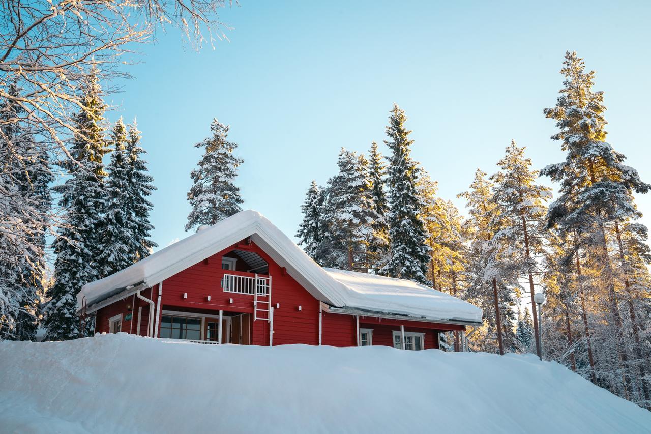 Lomaperkkioe Cottages Kajaani Esterno foto